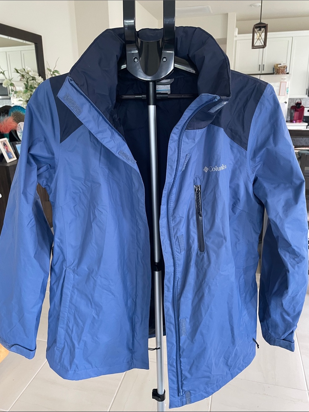 Columbia Blue and Navy Women's Waterproof Rain Jacket